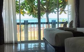 The Sea @ Lanta Hotel